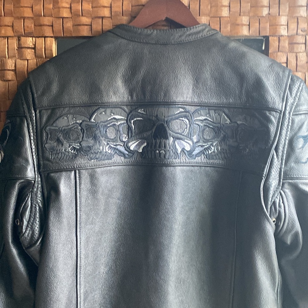 First Classic Leather Motorcycle BikerJacket Skulls - Picture 4 of 13